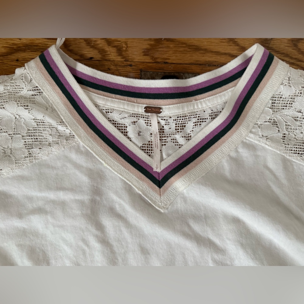 Free People Knockout Top - Size Small - NWOT - Picture 4 of 4